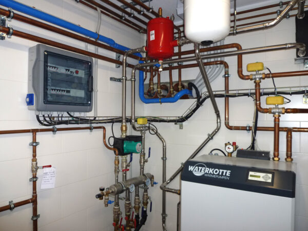 Instalación Agua Sanitaria y Calefacción Sistema Geotermia - Imagen 2